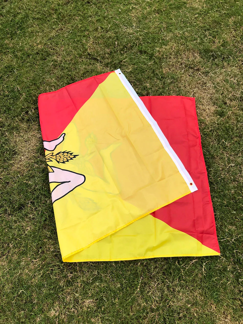 SKY FLAG Sicily Flag 90x150cm 3x5ft Sicilia Sicilian Flags and Banners Italy Trinacria Symbol Sicily Flag for Decoration