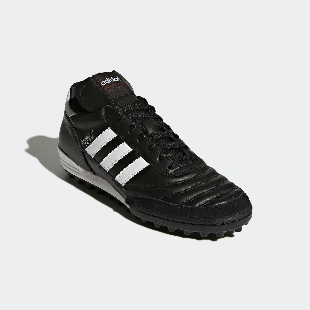 adidas Mundial Team