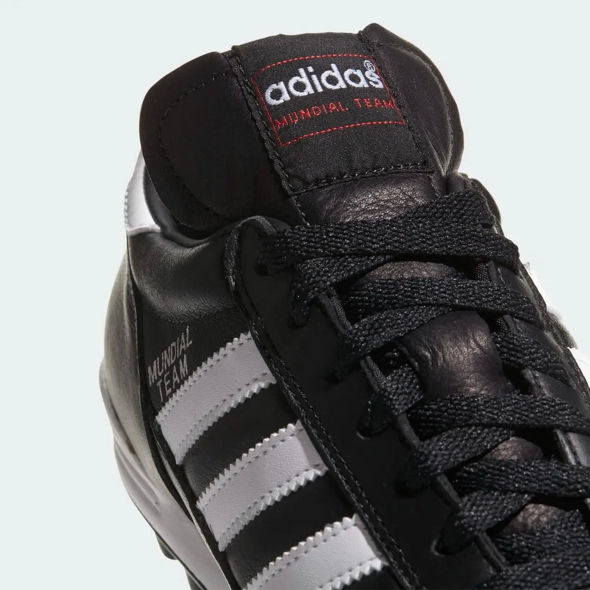 adidas Mundial Team