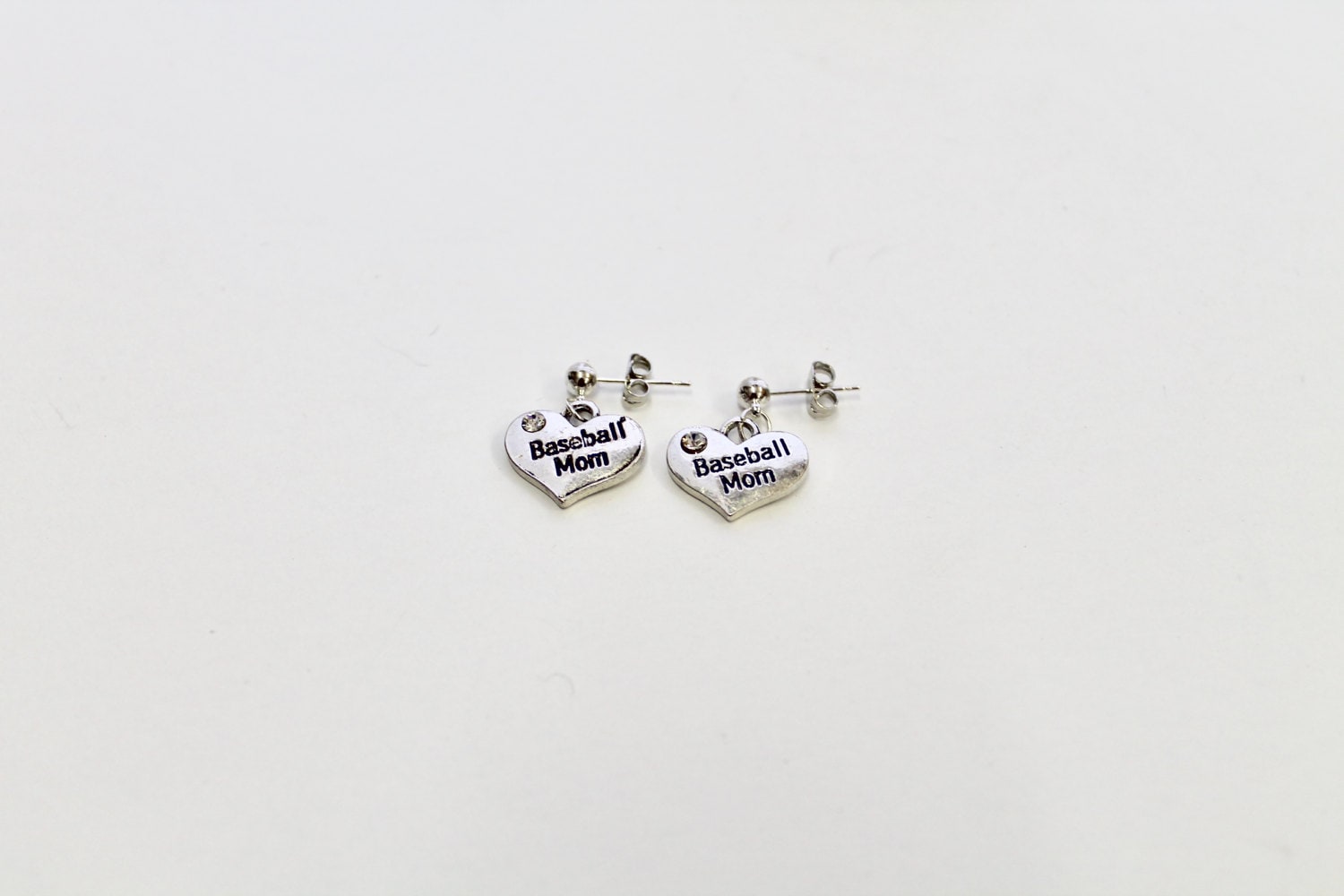 Baseball Mom Heart Earrings, Baseball Mom Earrings, Baseball Earrings, Gift For Her, Gift For Mom, Girlfriend Gift, Baseball Mom Gift
