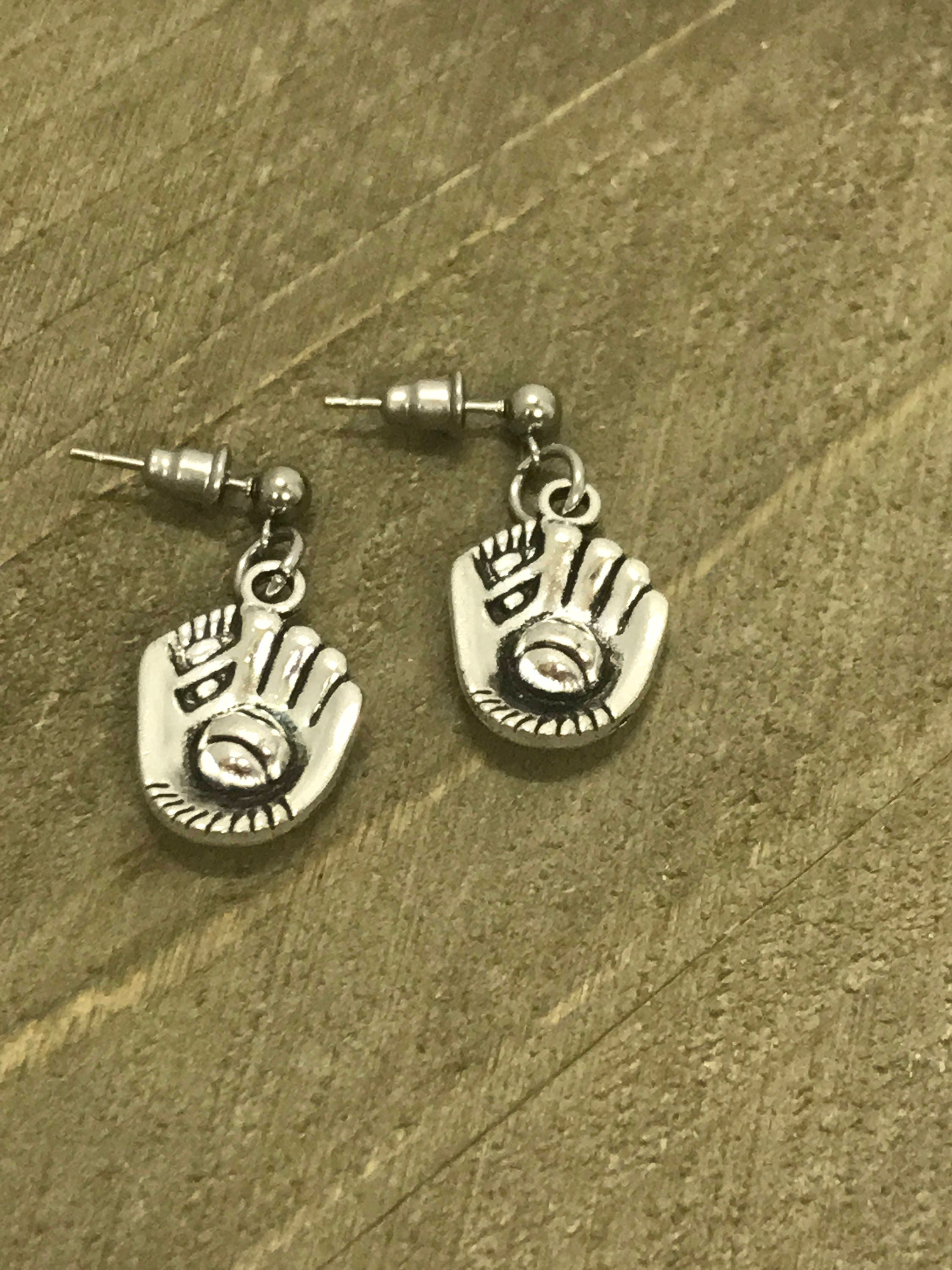 Baseball Gifts, Baseball Earrings, Baseball Mom Gifts, I Love Baseball Earrings, Baseball Jewelry Gifts, Baseball Girlfriend Gifts