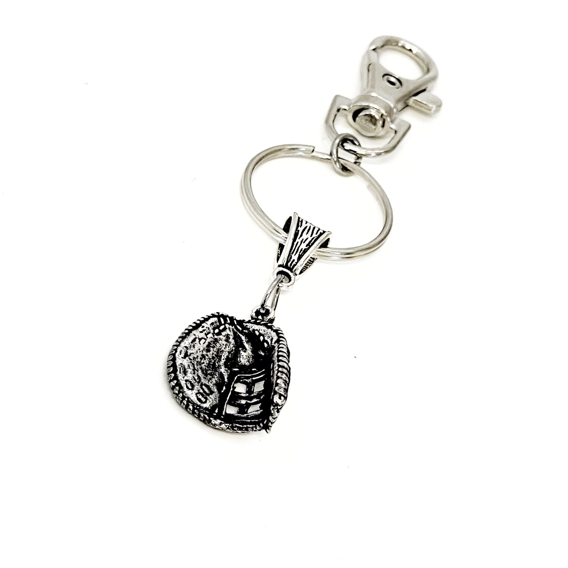 Softball Catcher Keychain, Baseball Catcher Keychain, Catcher Mom Gifts, Catcher Gifts, Son Gift, Daughter Gift, Wife Gift, Clip On Keychain