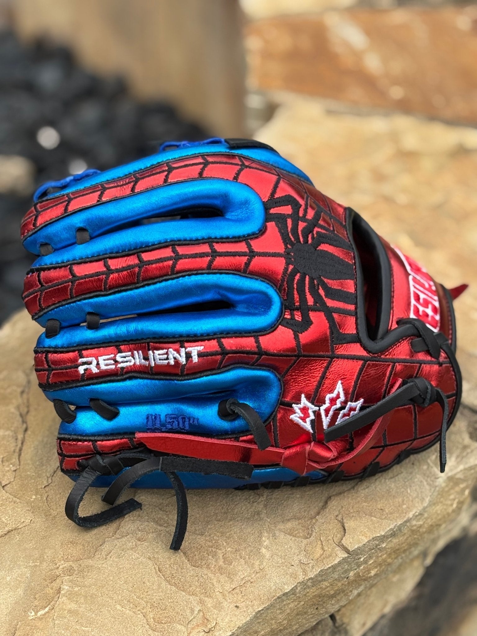 Relic MXT Series - Spidey Baseball Glove