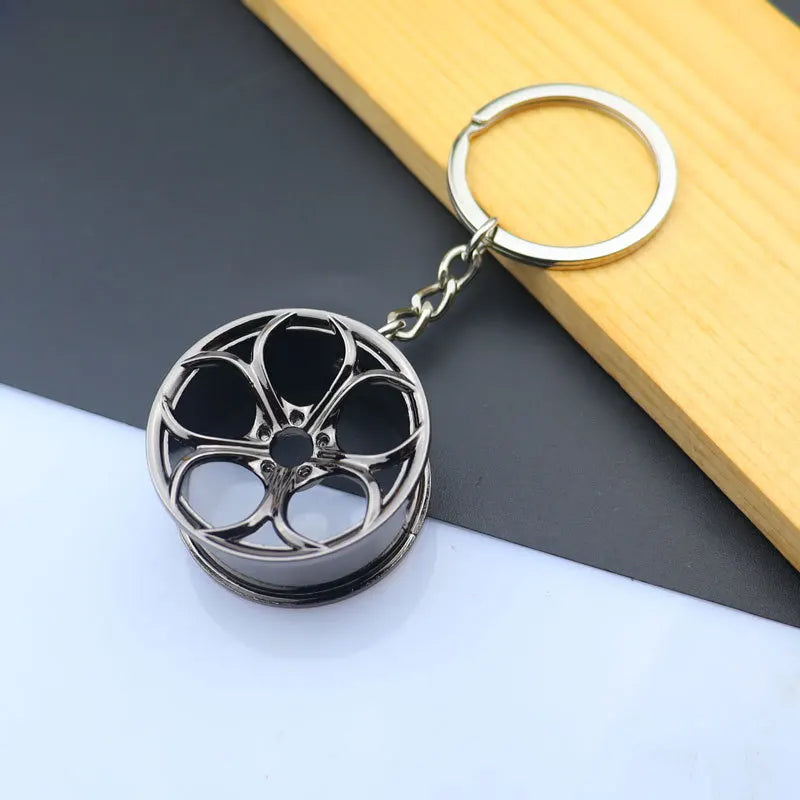 Creative Metal Mini Auto Parts Car Wheel Keychain Body Kit Enthusiast Keyring Accessories Key Ring Chain for Men Woman Gift