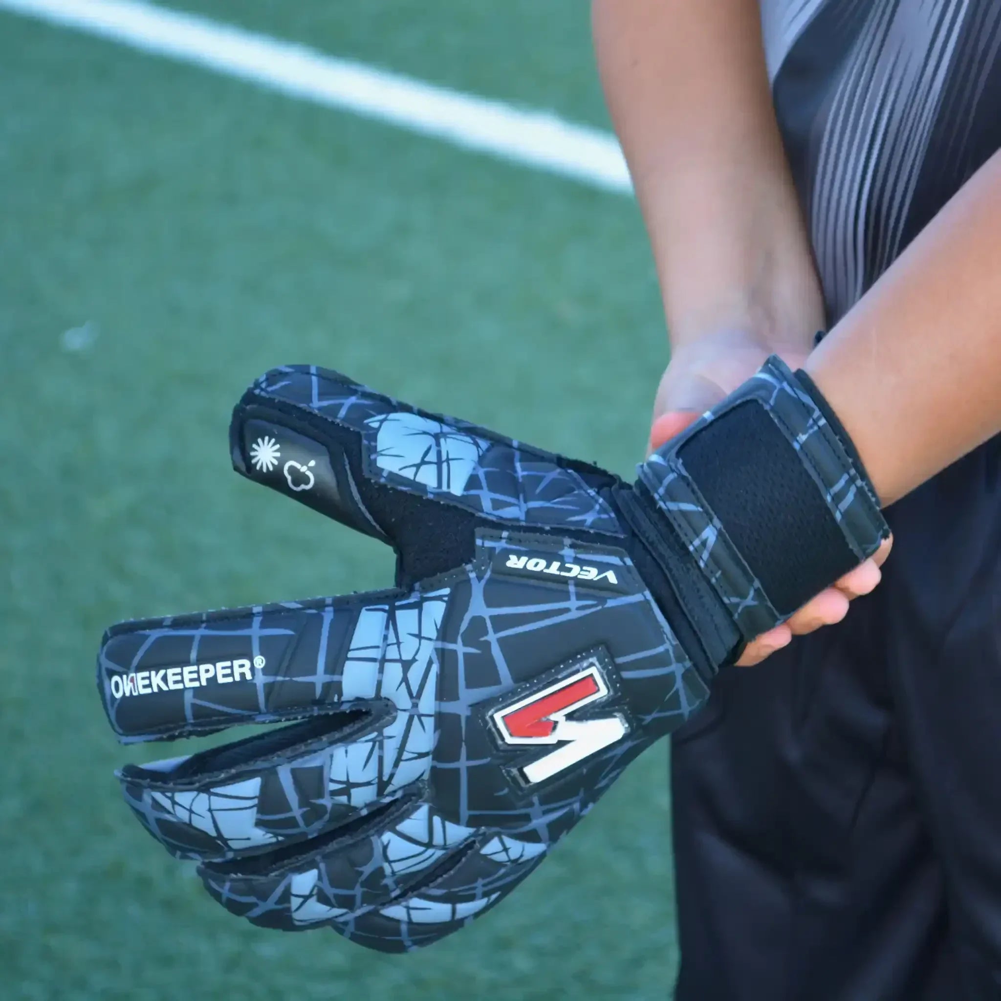 VECTOR Evolution Black (No Finger Protection)