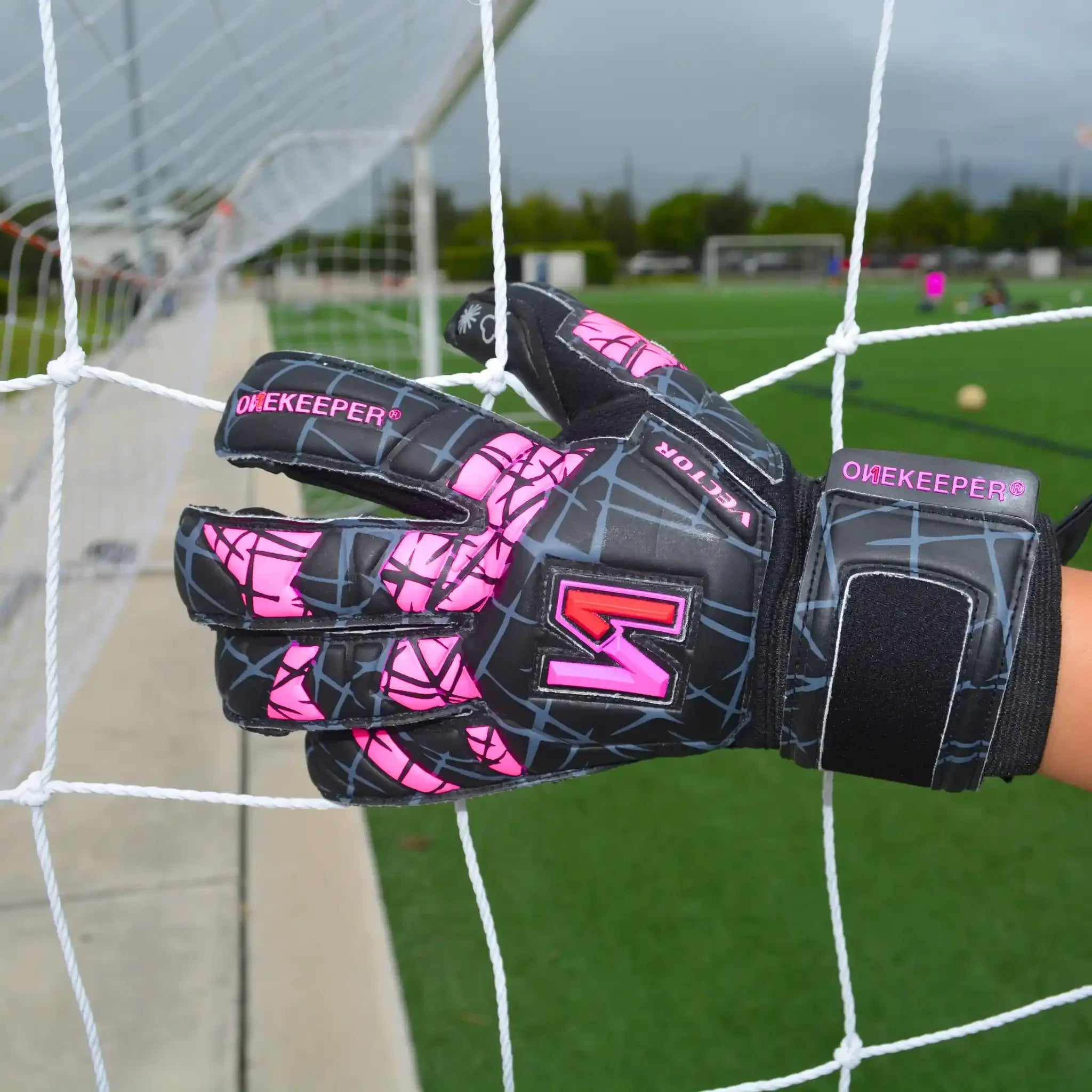 VECTOR Evolution Black and Pink (No Finger Protection)