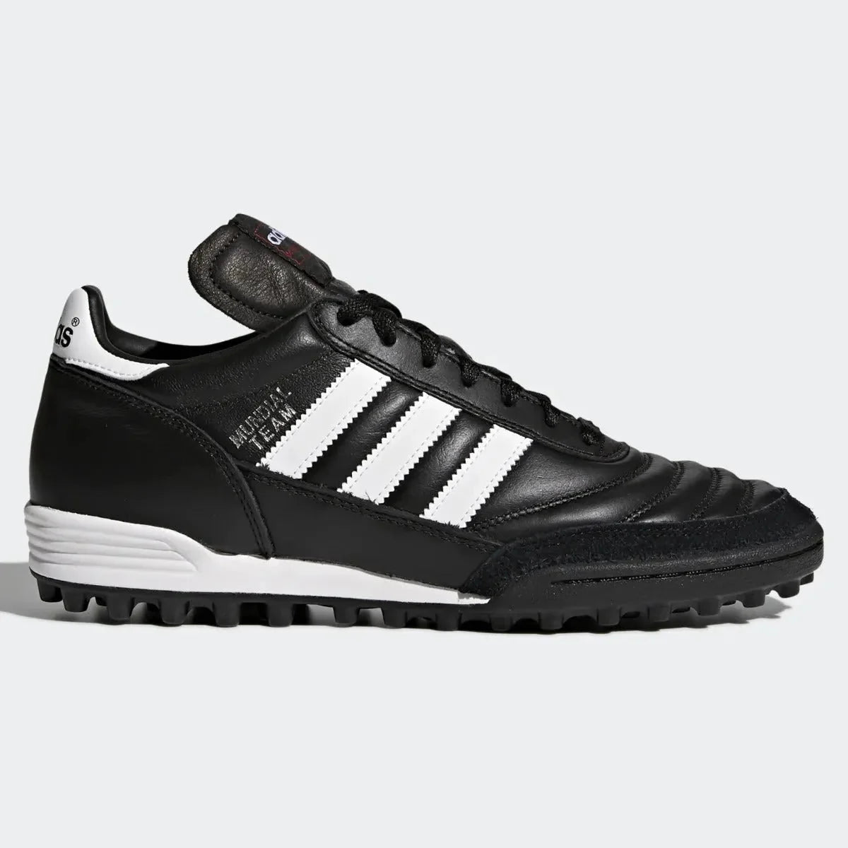 adidas Mundial Team