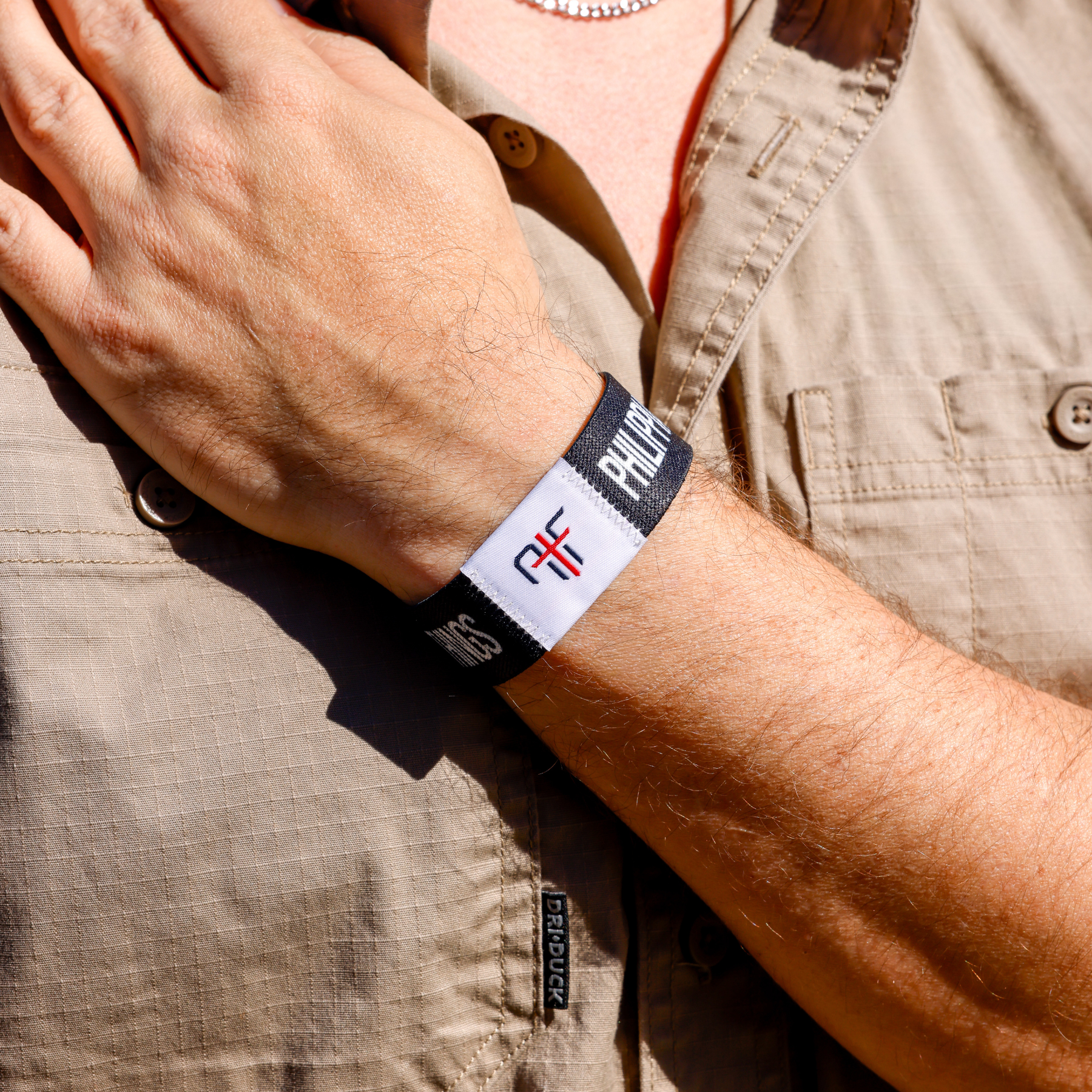 Bible Verse Interactive Tap Bracelet | Phil. 4:13