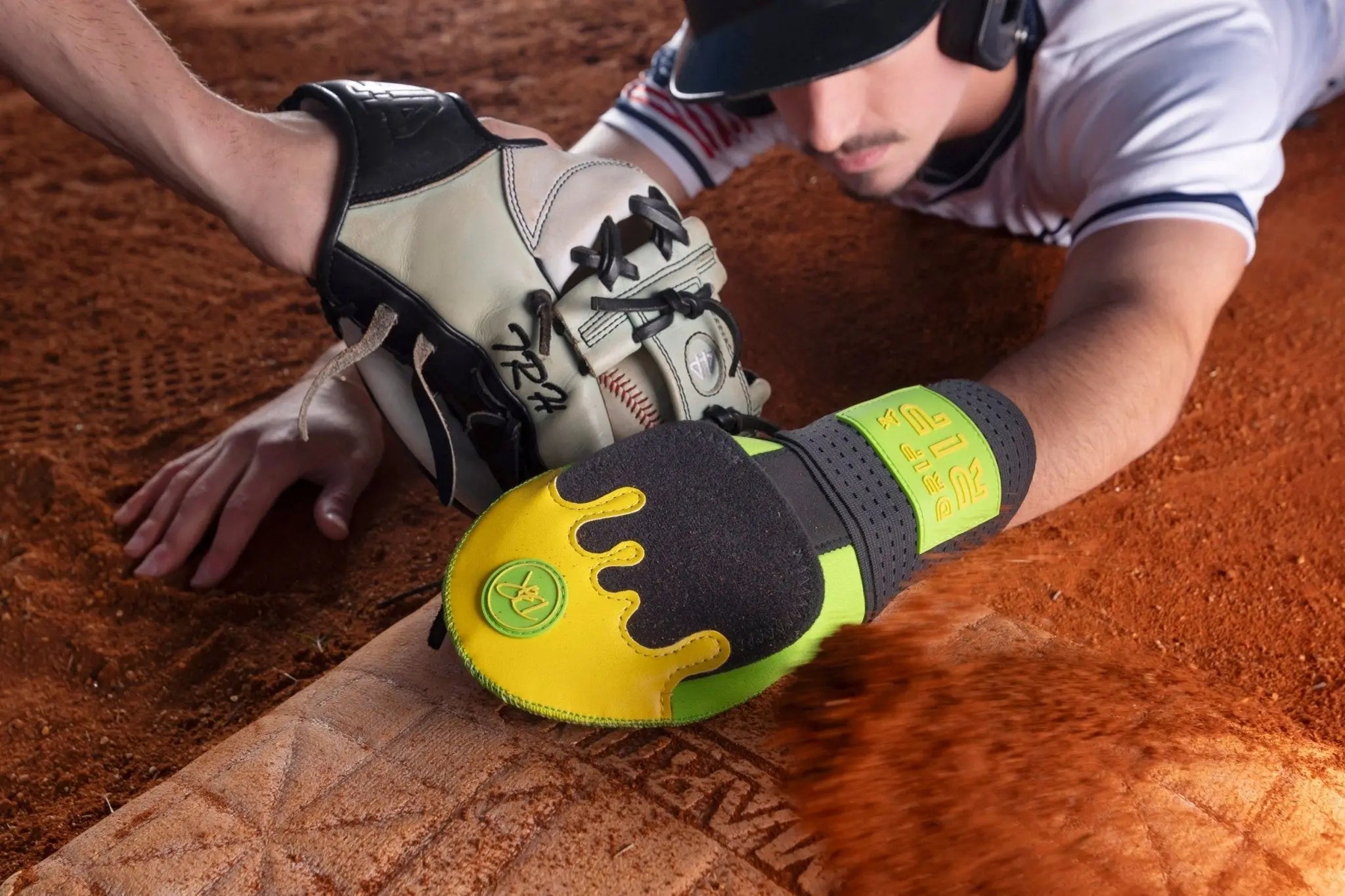 Drip & Rip™ Sliding Mitt Limelight Adult and Youth