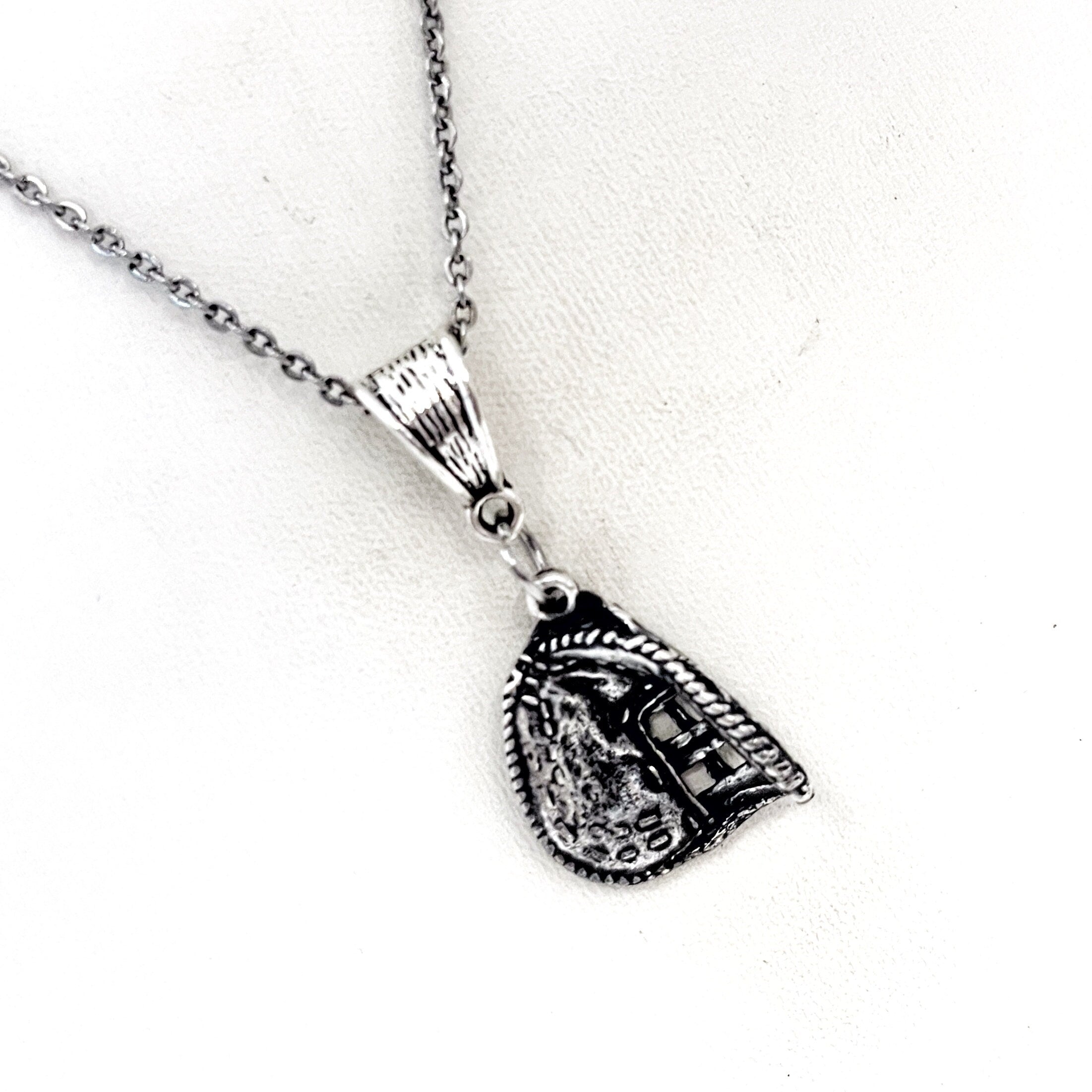 Softball Catchers Mitt Necklace, Baseball Catcher Mom Gift, Gift For Her, Catchers Mitt Charm, Signing Day Gifts, Making the Team