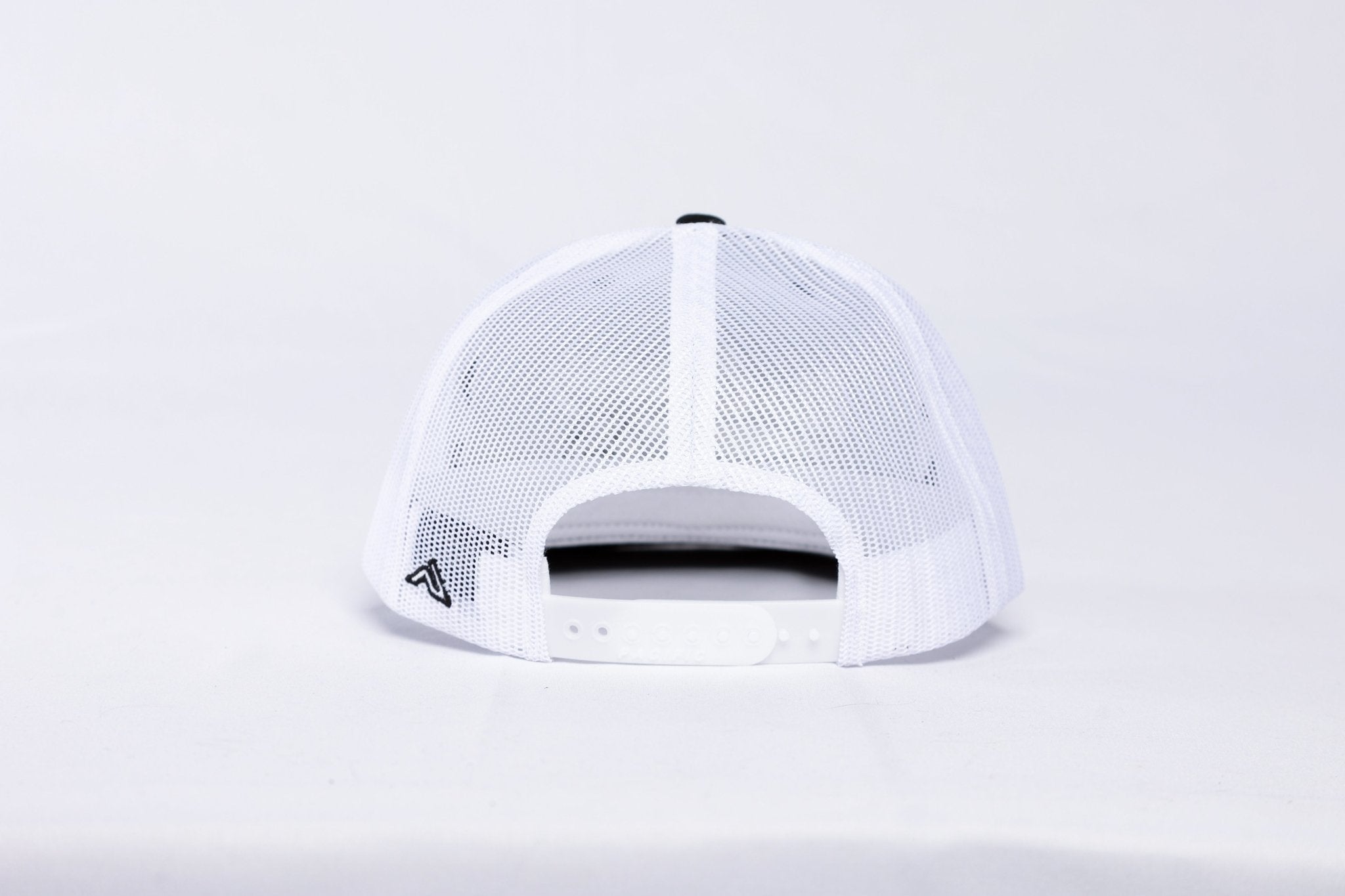 NES D-Series Trucker Snapback