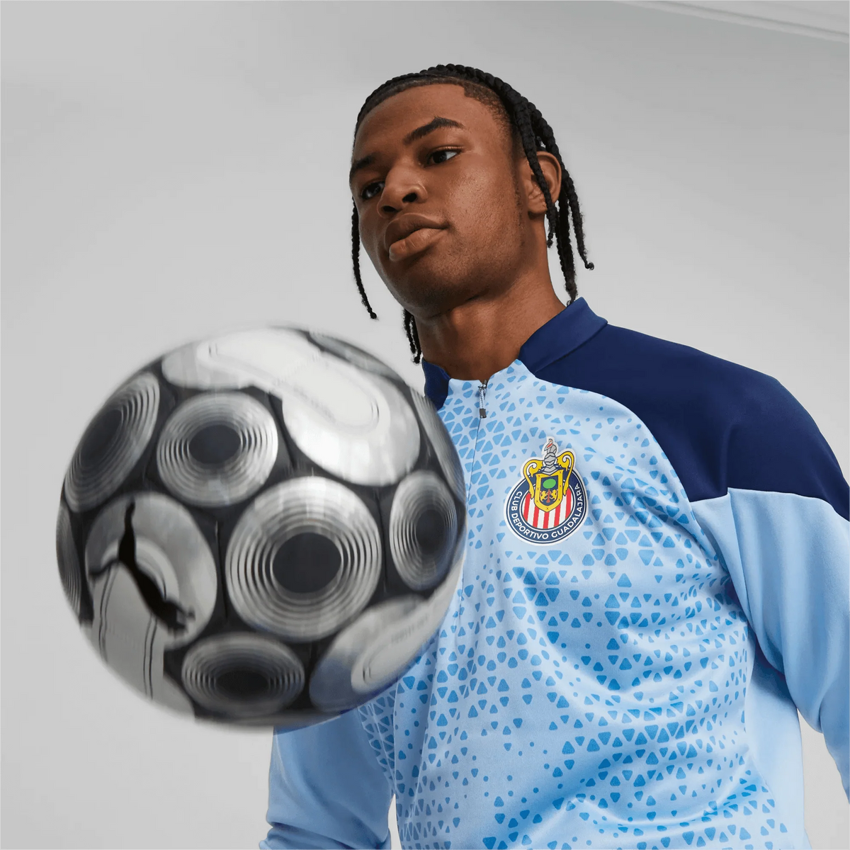 Puma 2023-24 Chivas Men's Fleece Training Top